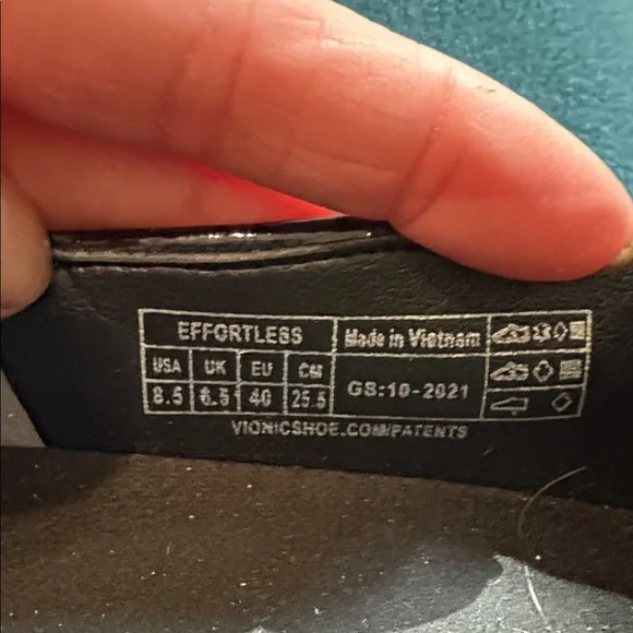 Vionic effortless women’s Black Slip-On Loafers with White Sole - Picture 4 of 7